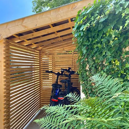 La Maison De Manolie