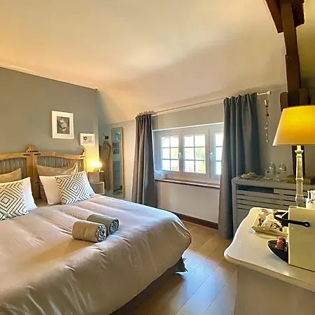 Bed & Breakfast La Maison De Manolie 4*