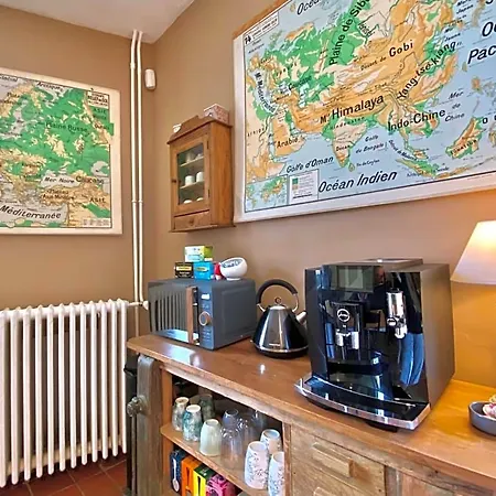 La Maison De Manolie Bed & Breakfast