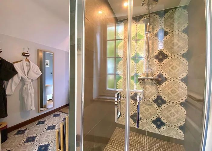 Bed and breakfast La Maison De Manolie 4*