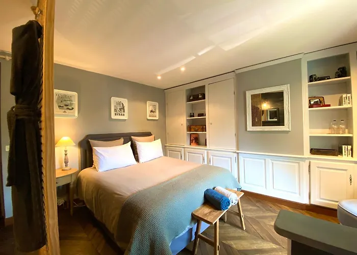 La Maison De Manolie Bed and breakfast Courcelles-Sapicourt