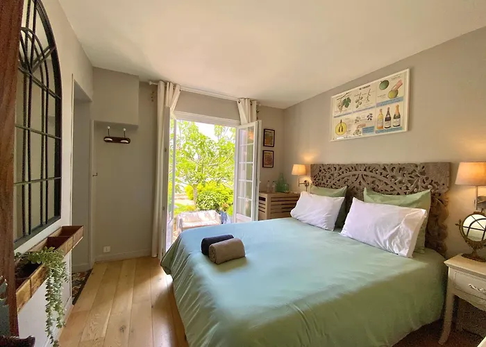 La Maison De Manolie Bed and breakfast